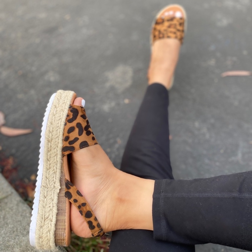 Leopard print sandals - Picture 5 of 7